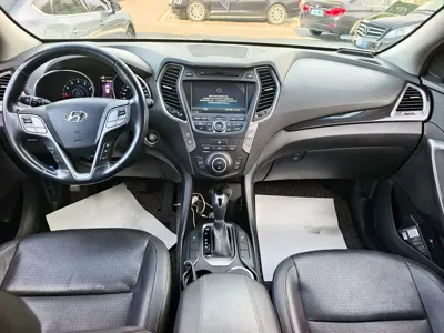 Hyundai Santa Fe (Import)