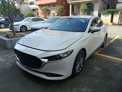 Mazda 3 Axela