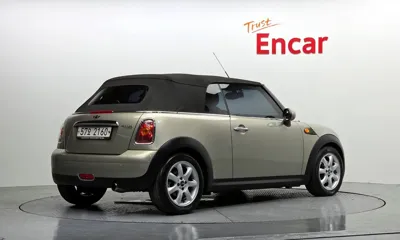 MINI Cooper Convertible