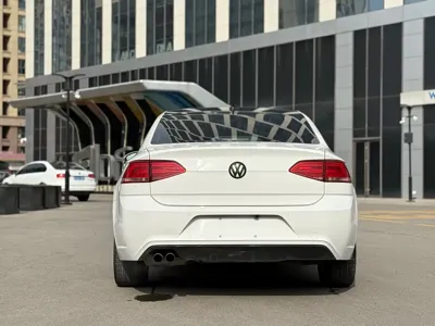 Volkswagen Lamando