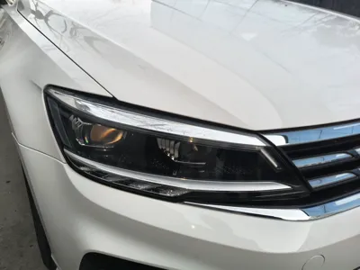 Volkswagen Lamando