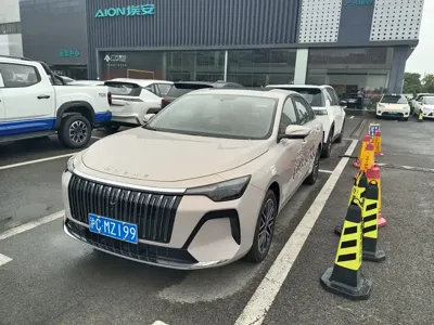 Roewe i6