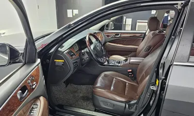Hyundai Equus