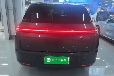 Li Auto L7