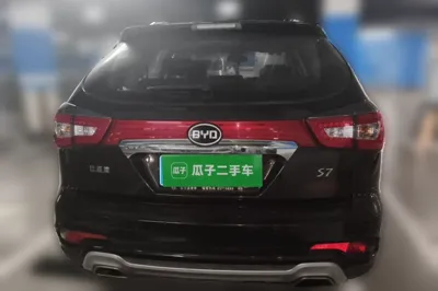BYD S7