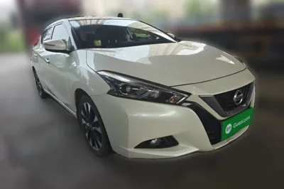 Nissan Lannia