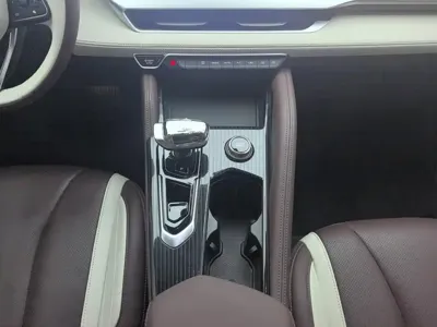 Geely Xingyue L