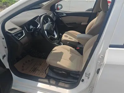 Baojun 310W