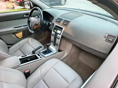 Volvo S40