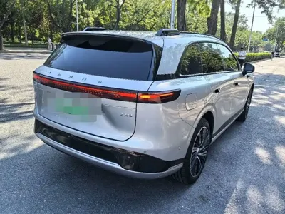 Xpeng G9