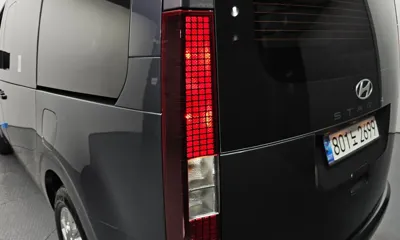 Hyundai Staria