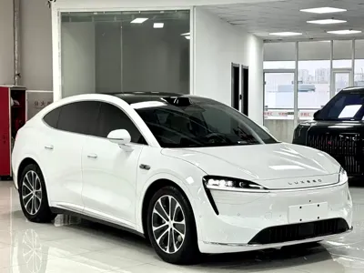 智界 Zhijie R7