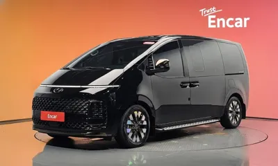 Hyundai Staria