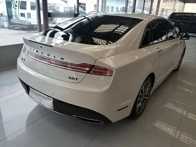 Lincoln MKZ