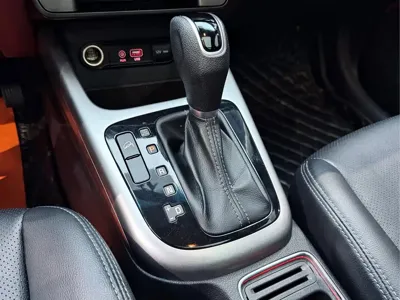 Kia KX3