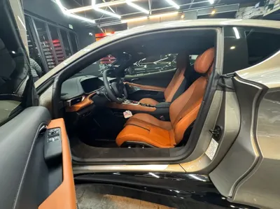 Lotus Emira