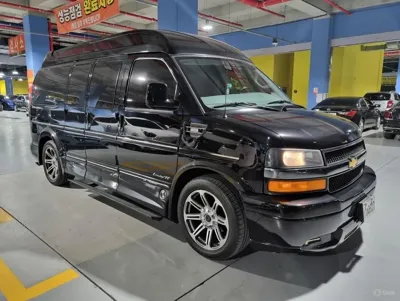 Chevrolet Express Van