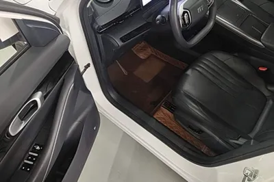 Geely Galaxy E5
