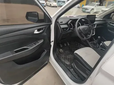 Wuling Hongguang S3