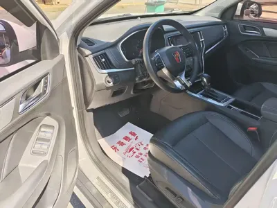 Roewe RX5