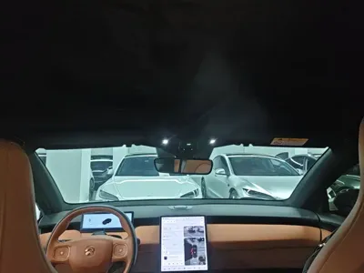 Nio ET5