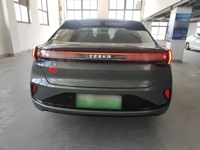 Zeekr 001