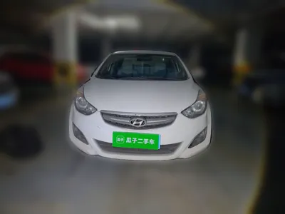 Hyundai Elantra (5th Generation
