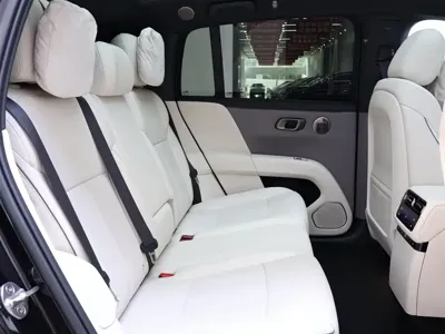 Li Auto 理想i6