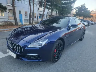 Maserati Quattroporte