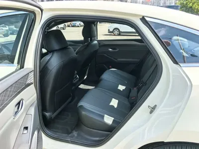 BYD Qin L