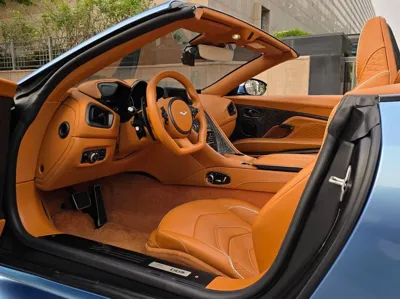 Astonmartin DBS
