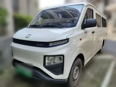 Yuan Cheng Yuan Cheng Xingxiang V