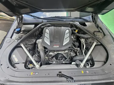 Genesis EQ900