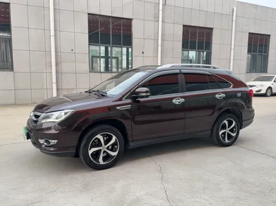 BYD S7