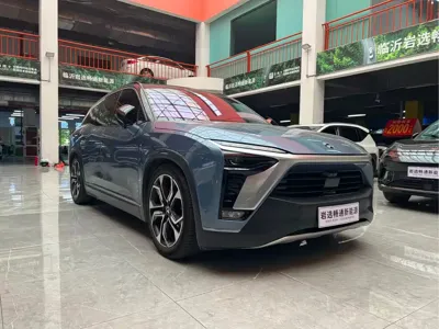 Nio ES8