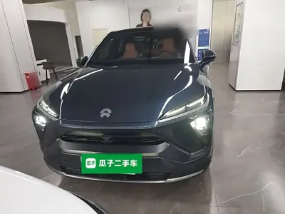 Nio EC6