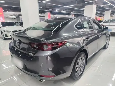 Mazda 3 Axela