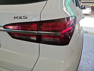 Roewe RX5