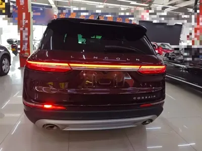 Lincoln Corsair