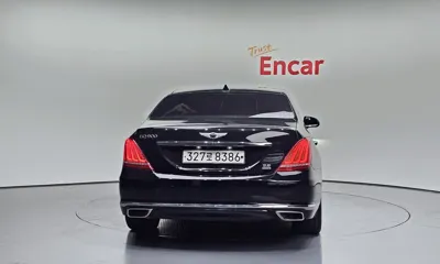 Genesis EQ900