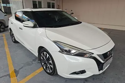 Nissan Lannia