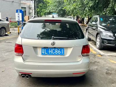 Volkswagen Golf (Import)