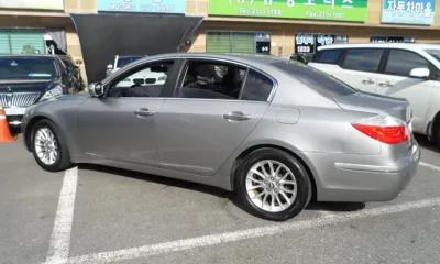 Hyundai Genesis