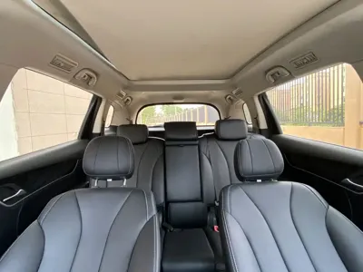 BYD MAX