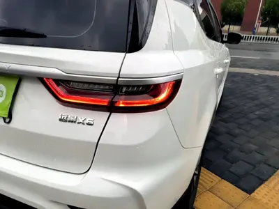 Geely Vision X6