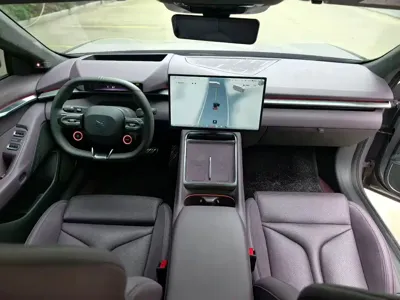 Xpeng P7