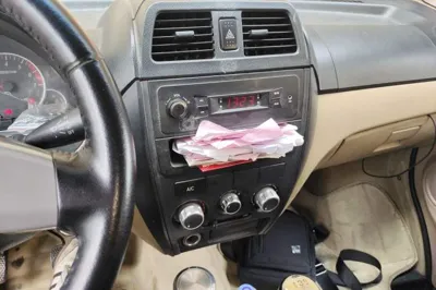Dongfeng Xiaokang C37