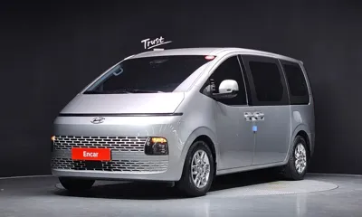 Hyundai Staria