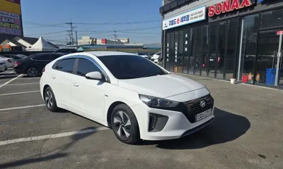 Hyundai Ioniq