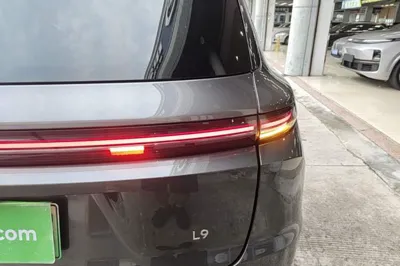 Li Auto L9